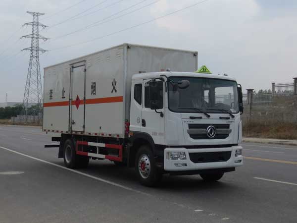 江特牌JDF5160XRQE5型易燃?xì)怏w廂式運(yùn)輸車