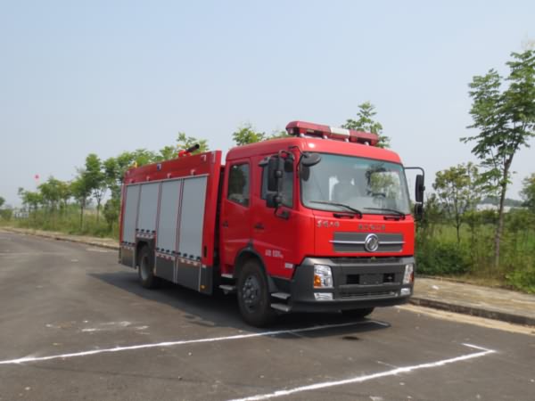 江特牌JDF5154GXFPM60型泡沫消防車