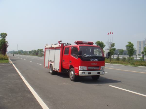 江特牌JDF5073GXFSG20/B型水罐消防車(chē)